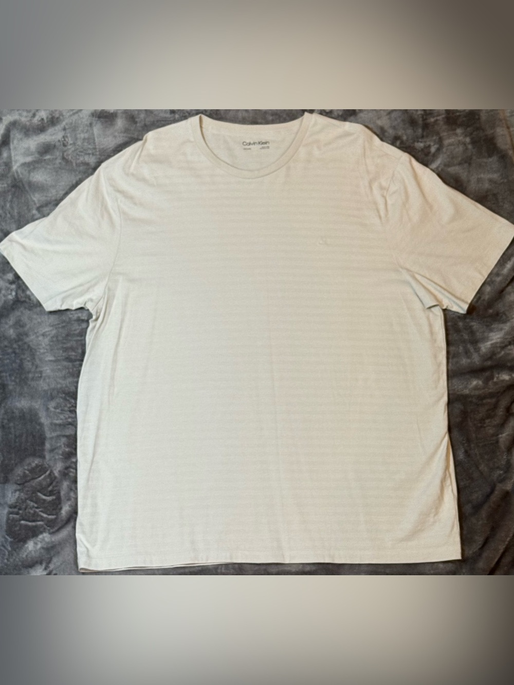Calvin Klein Men’s Cream Short Sleeve Crew Neck T-Shirt XXL